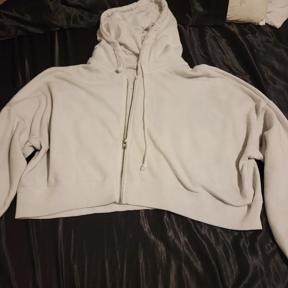 cropped jacket - Picture 1 of 3